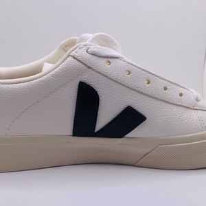 VEJA Campo Sneaker
